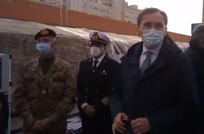 Natale al tempo del Covid 19, Boccia: «Con 700 morti al giorno è fuori luogo parlare di cenoni»