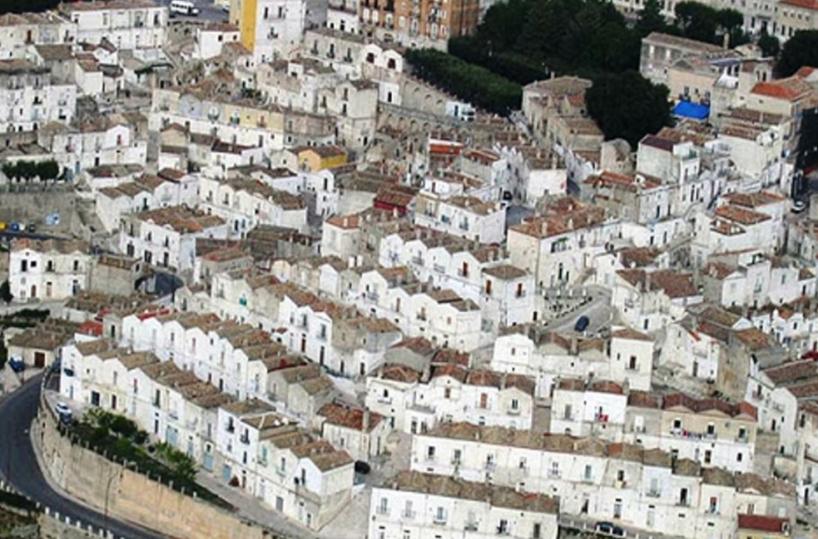 Covid, dal Trentino Alessandro e Giulia tornano a vivere a Monte Sant'Angelo e si inventano un lavoro