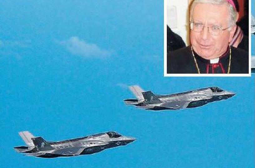Il monito di Mons. Ricchiuti: «Stop ai velivoli F-35 e alle armi nucleari»