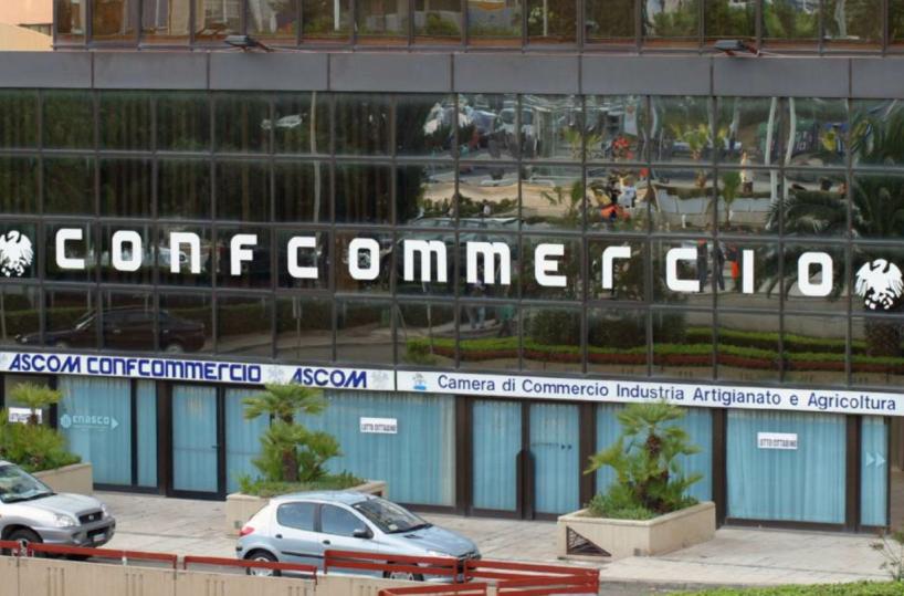 «Manca il dialogo»: via 10 consiglieri da Confcommercio Taranto