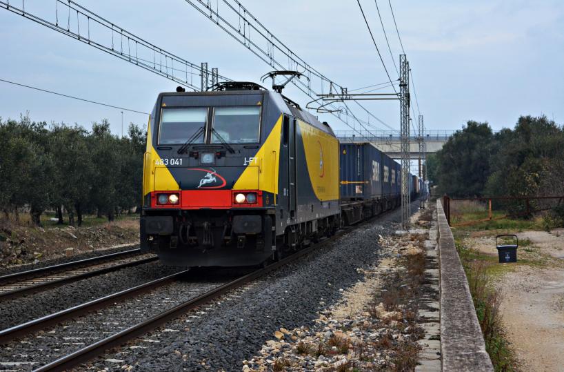 Trasporto merci, al via collegamento tra Parma e Giovinazzo 