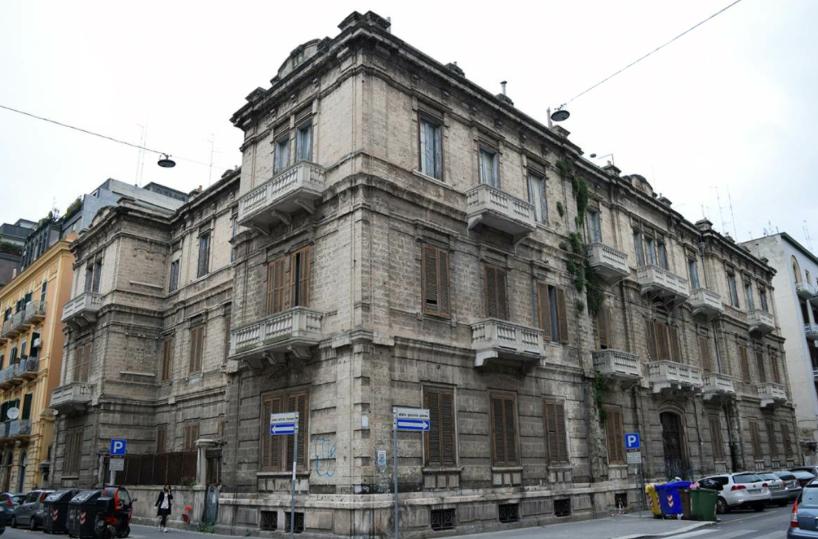 Bari, Palazzo Zuccaro sarà restaurato dai ragazzi dell'Università