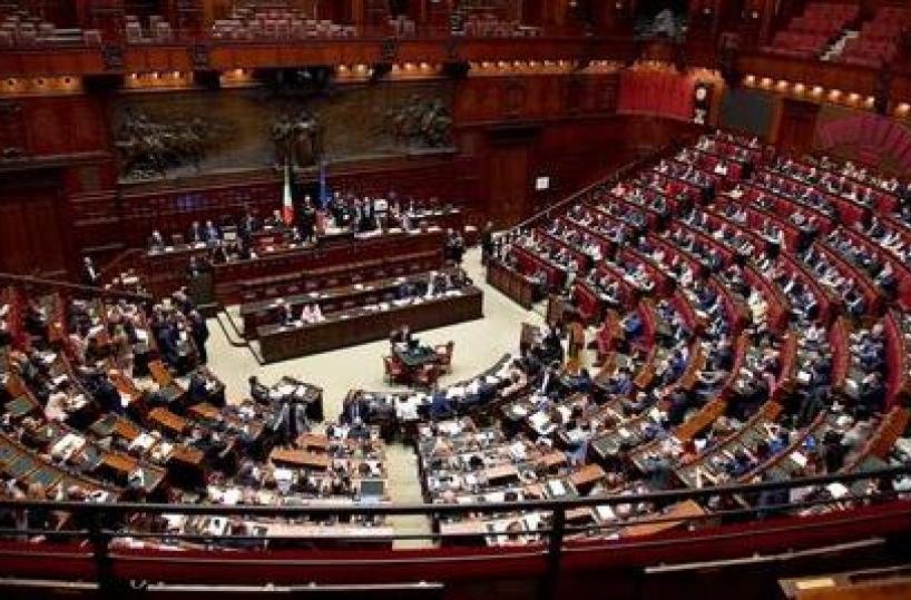 L’insostenibile leggerezza del regalare consulenze