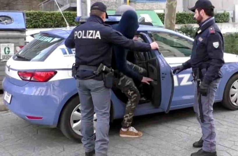 Mafia ed estorsioni a Foggia, 4 arresti: c'è anche il boss  Trisciuoglio