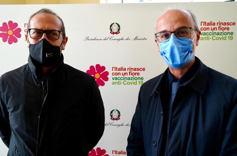 Vaccini anti Covid, Lopalco: «In Puglia somministrato oltre l'85% delle dosi ricevute»