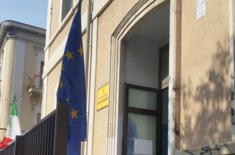 Foggia, rubò pistola a finanziere nel seggio elettorale: arrestato