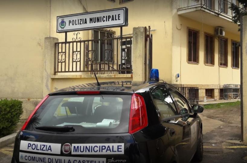 Villa Castelli, rivelate in anticipo tracce per concorso vigili:  5 indagati 