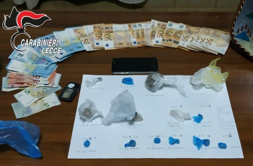 Muro Leccese, arrestato pusher 39enne: aveva in casa eroina, hashish e denaro  