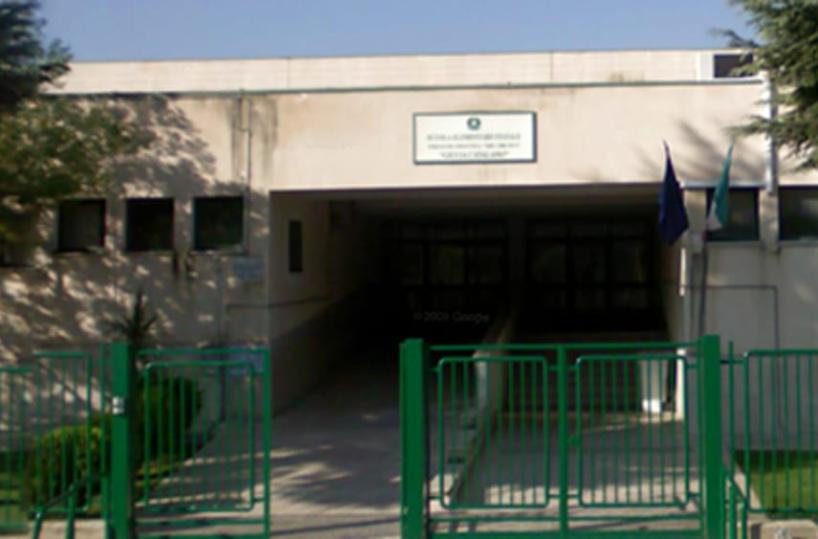 Foggia, baby ladri nella scuola Catalano-Moscati: carabinieri arrestano un minorenne