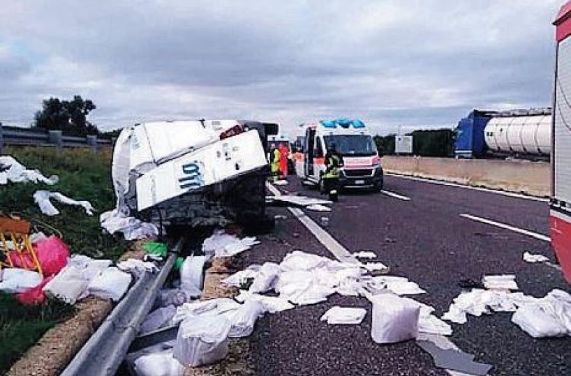 Ostuni, guidava navigando su internet e uccise 26enne: condannato a 1 anno e 9 mesi