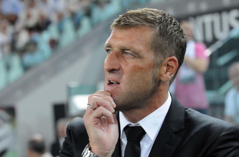 Bari calcio, biancorossi in cerca di nuovo tecnico: prende quota ipotesi Carrera
