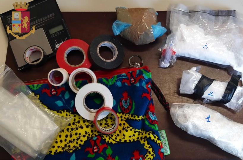 Bari, nascondeva parte della cocaina nel suo armadietto al Giovanni XXIII: arrestato 32enne 