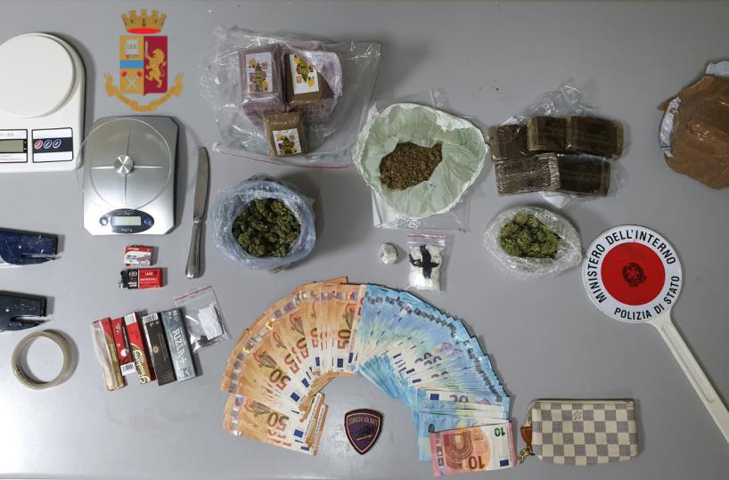 Bari, in casa ha 1,5kg di hashish, ketamina e marijuana: arrestato in flagrante