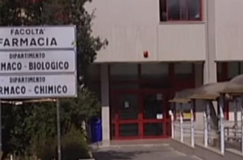 Bari, ricercatrice di Farmacia assunta con 8 anni di ritardo: commissario di concorso paga i danni