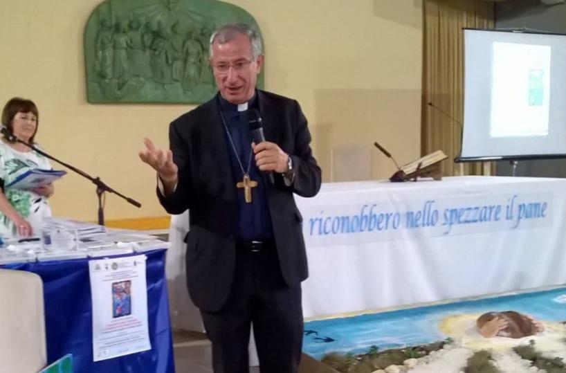 Coronavirus, a Matera positivo collaboratore vescovo, chiusi uffici