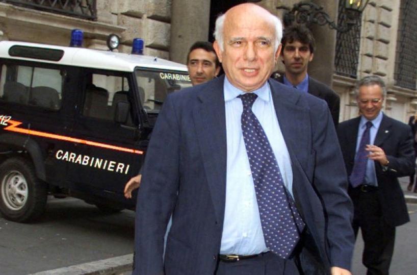 &laquo;Sulle nomine altra figuraccia dei partiti: da ora si accontenteranno dell'ordinario&raquo;