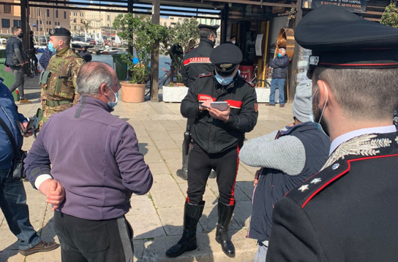 Bari, controlli a tappeto sul rispetto delle norme Covid: 7 multe nel weekend