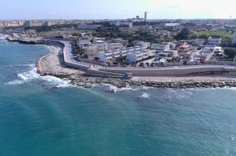 Bisceglie, opere abusive in due nuovi stabilimenti balneari: sequestrata area di 3mila mq 