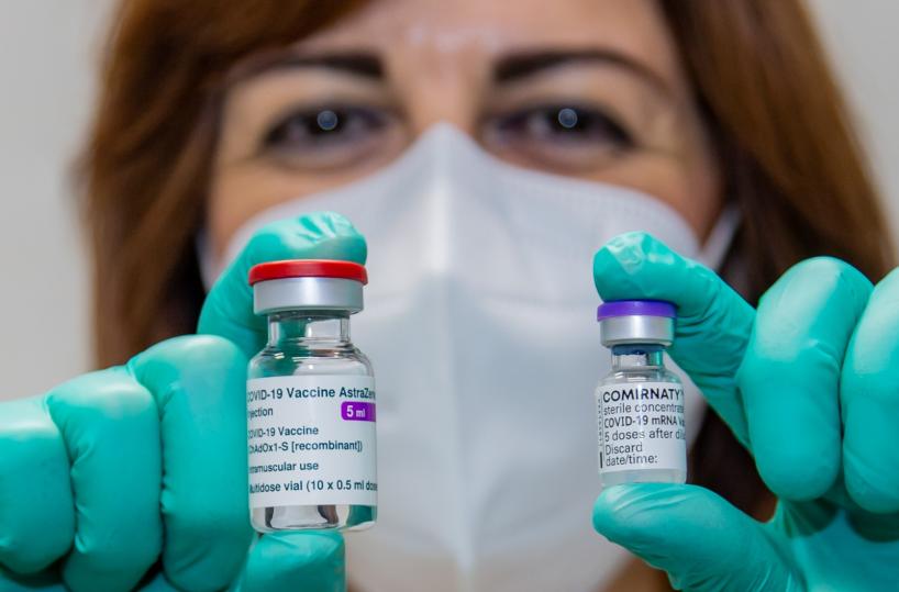 Vaccini covid astrazeneca