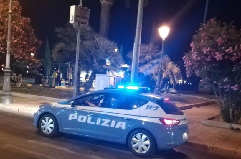Taranto, derubano anziano: nei guai due transessuali