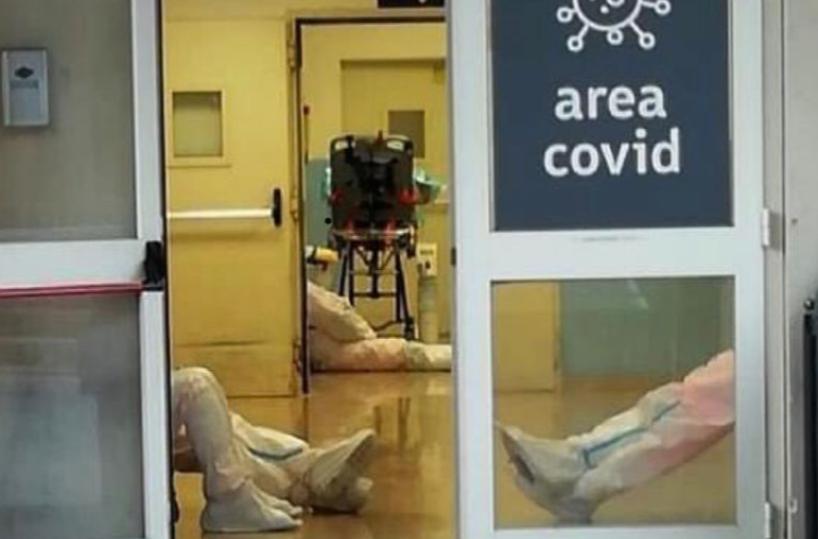 Bari, «esauriti i bocchettoni dell'ossigeno»: stop alle ambulanze al pronto soccorso del San Paolo. Oltre 30 pazienti in attesa di ricovero