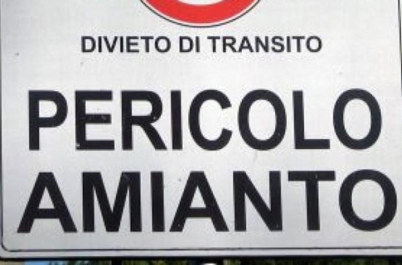 Bari, morì di mesotelioma pleurico respirando amianto: risarcimento a vedova di aviere «vittima del dovere»