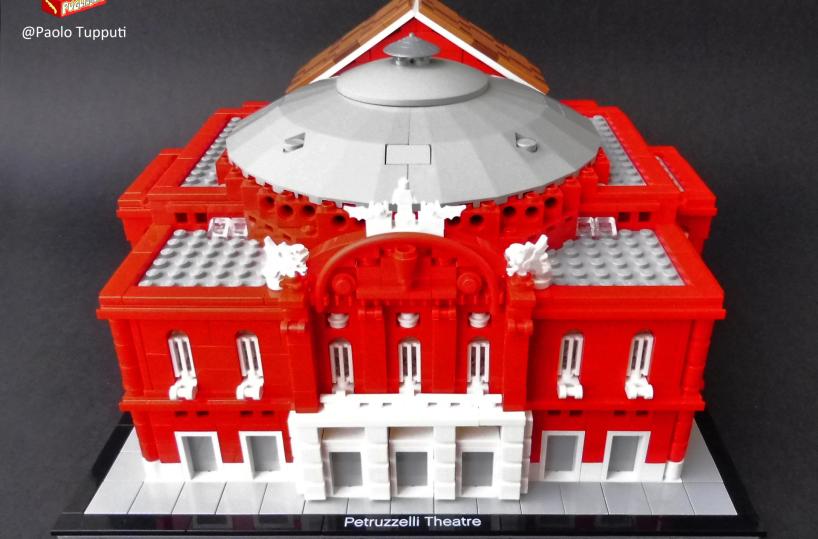 Bari, il teatro Petruzzelli «costruito» con 1.700 mattoncini Lego