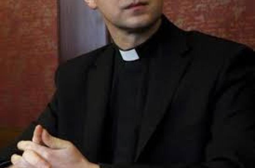 Sacerdote 