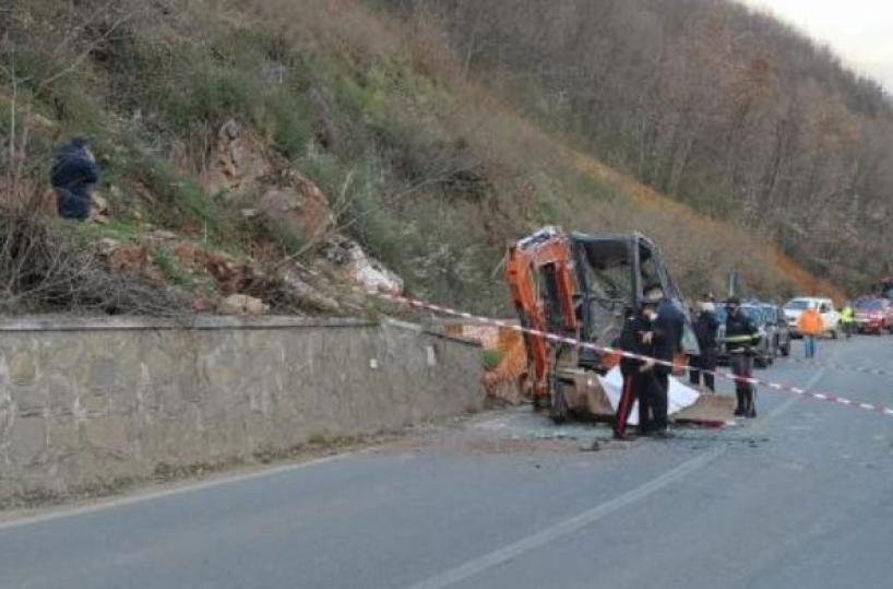 Potenza, operaio schiacciato da mezzo meccanico: sindacati proclamano sciopero 8 ore