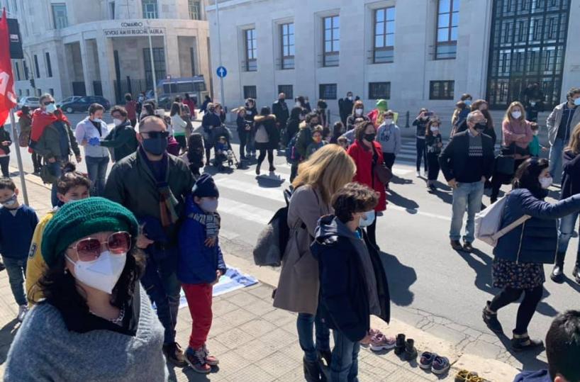 Bari, domani sul lungomare la mobilitazione del mondo della scuola