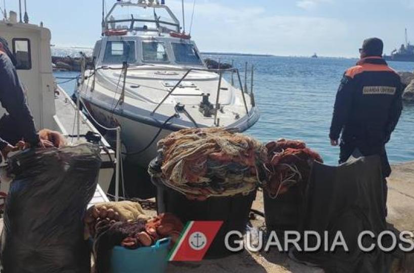 Pesca illegale a Taranto e Marina di Pisticci, sequestrato quintale di cozze 