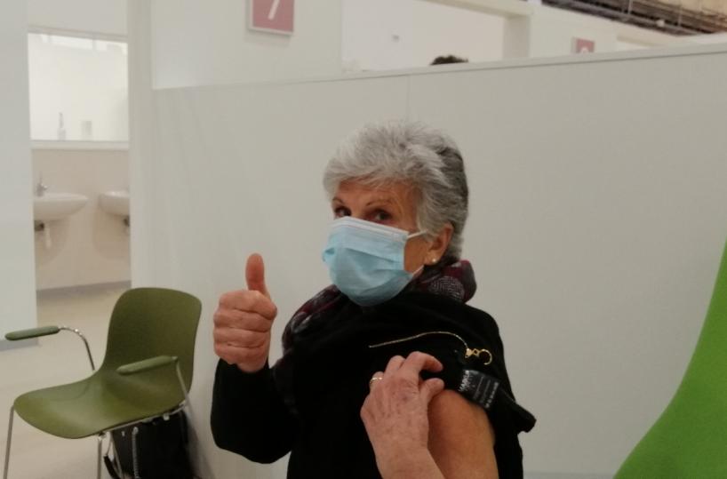 Matera, la notte bianca dei vaccini