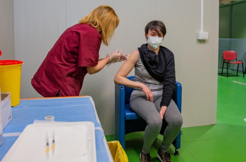 Basilicata, primi avvisi di garanzia per i responsabili dei «furbetti» dei vaccini