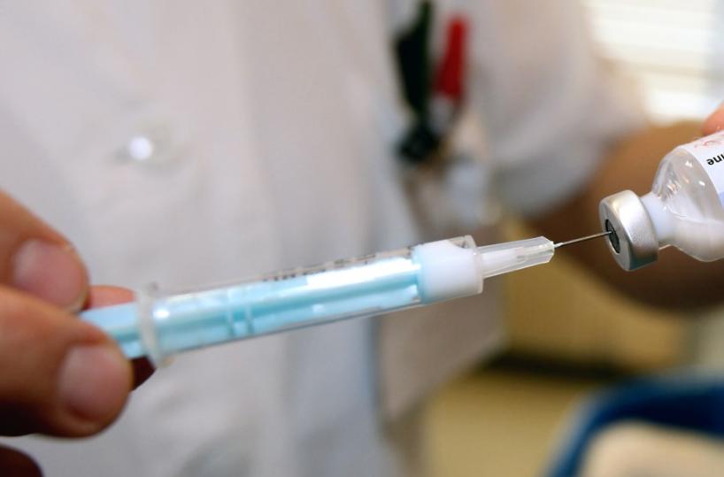 Basilicata, Bardi: «Gli over 80 non ancora vaccinati possono ricevere dose nel punto più vicino»