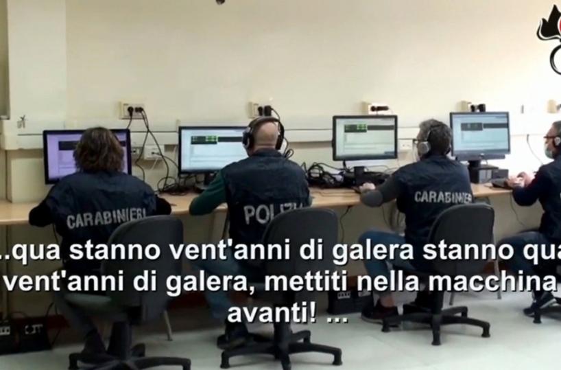 Bari, la rissa in carcere tra Strisciuglio e Misceo