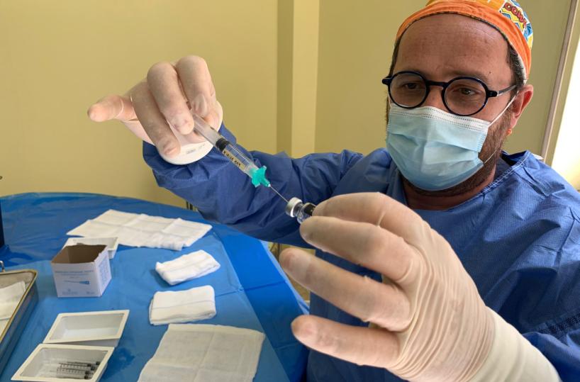 Vaccini in Puglia, in 7 giorni previsto arrivo di 445mila dosi, ma i medici di base proclamano stato agitazione