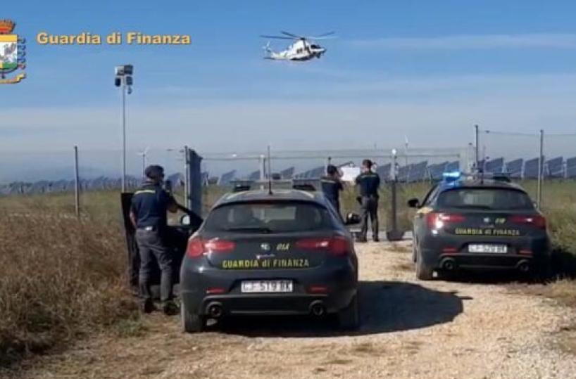 Maxitruffa da 15 milioni su fotovoltaico, una denuncia nel Materano