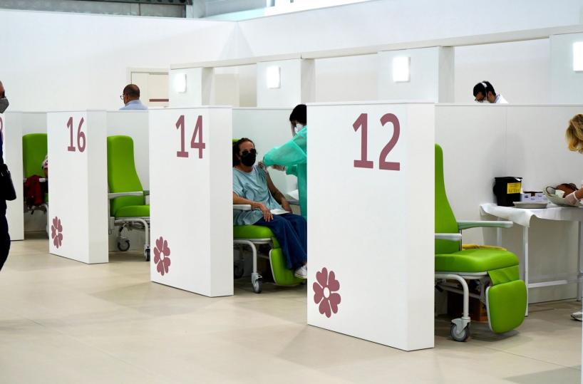 Covid dati nel Barese migliorano: - 48% contagi e zero casi in 4 comuni. Si va verso la zona bianca