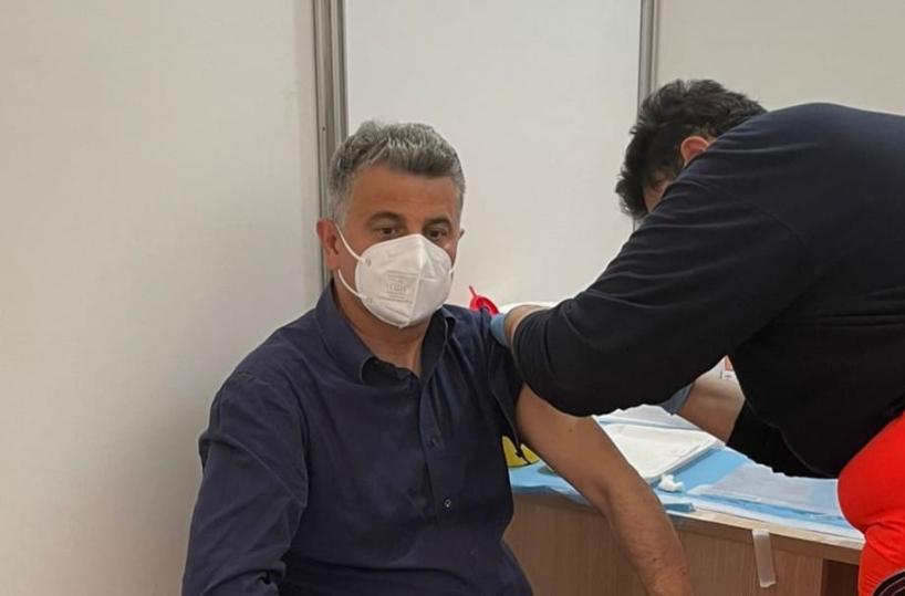 Basilicata, 3 comuni in zona rossa: ma prosegue la campagna vaccinale