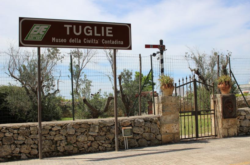 Tuglie,  in treno sulle tracce della civiltà contadina