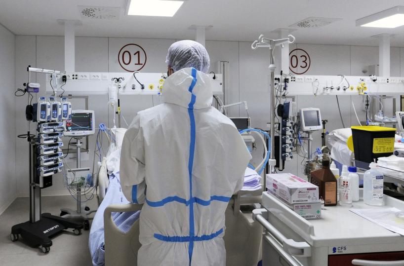 Le terapie intensive cominciano a riempirsi