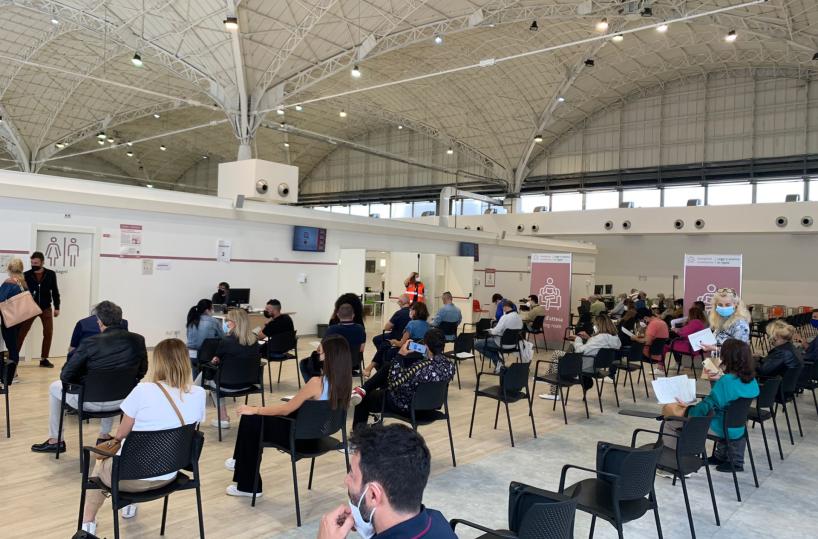 Vaccini: a Bari e provincia gli over 40 possono prenotare Johnson & Johnson