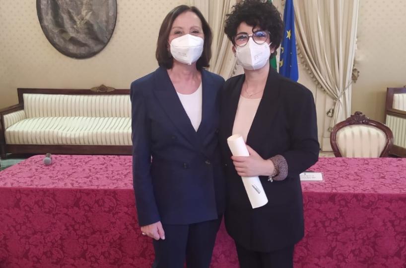 Lecce, la salentina Maria De Giovanni riceve titolo di Ufficiale della Repubblica: è l'unica donna