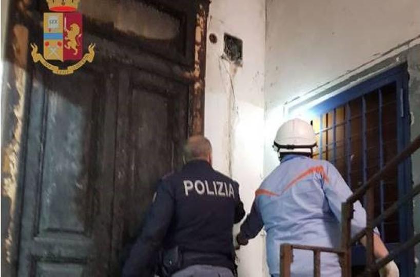 Taranto,  bypass alla linea elettrica nel condominio: cinque denunce
