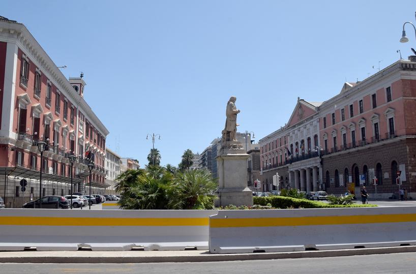 Bari,  «fioriscono» new jersey e dissuasori mobili per la sicurezza durante il G20