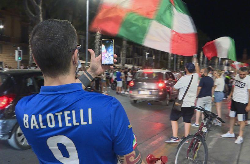 Europei, il sindaco di Giovinazzo cambia idea: «Niente maxi-schermo in piazza»