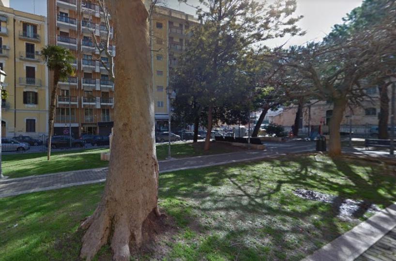 Bari, ecco il caffè letterario dei senzatetto