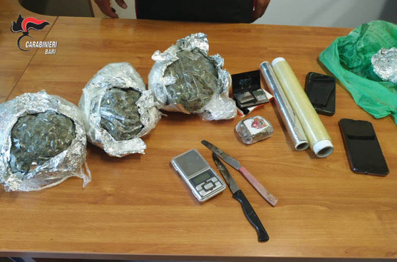 Putignano, sorpreso con marijuana e hashish: arrestato 24enne