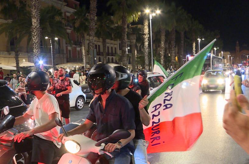 Maxi schermi per gli Europei? Sindaci divisi 