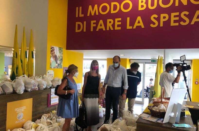 Povertà, a Taranto torna «spesa sospesa»